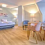 Bank House Xl 404 - Griwa Rent Apartment *