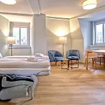 Apartment Bank House Xl 404 - Griwa Rent